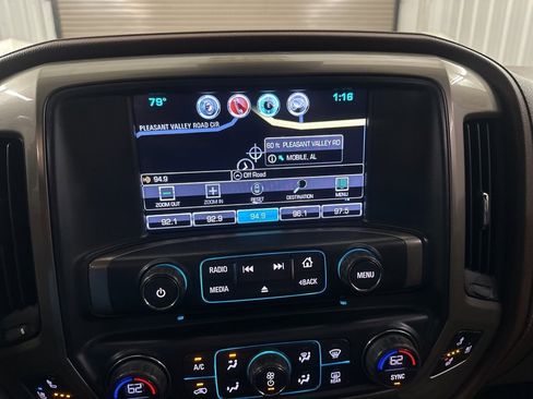 Used 2017 Chevrolet Silverado 2500 High Country w/ Duramax Plus Package image 18