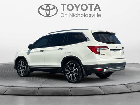 Used 2019 Honda Pilot Touring image 3