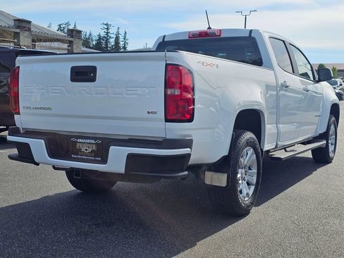 Used 2022 Chevrolet Colorado LT AWD/4WD image 3
