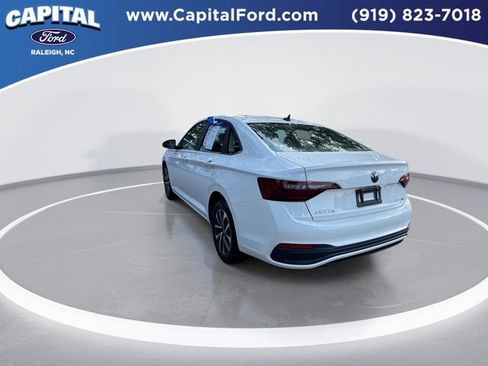 Used 2024 Volkswagen Jetta S FWD image 6