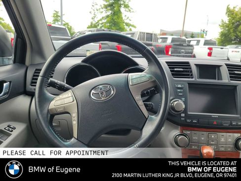 Used 2009 Toyota Highlander Limited AWD/4WD image 21