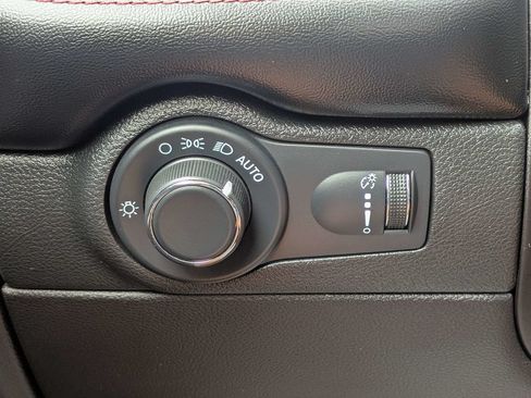 Used 2024 Dodge Durango GT AWD/4WD image 26