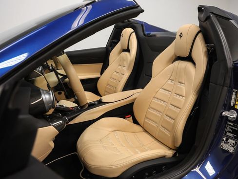 Certified 2021 Ferrari 812 GTS RWD image 70