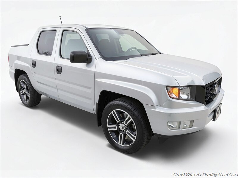 Used 2014 Honda Ridgeline Sport image 3