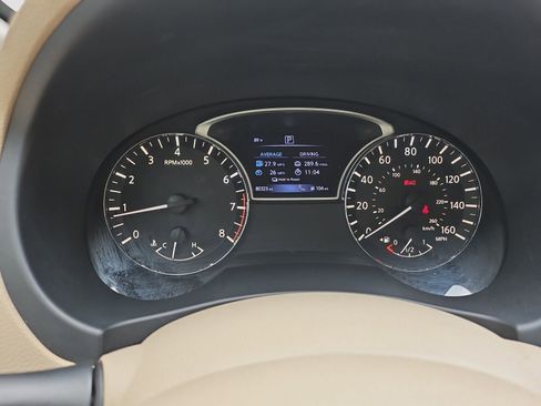 Used 2017 Nissan Altima 2.5 SV FWD image 20
