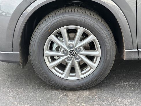 Certified 2025 MAZDA CX-5 AWD 2.5 S w/ Preferred Package image 4