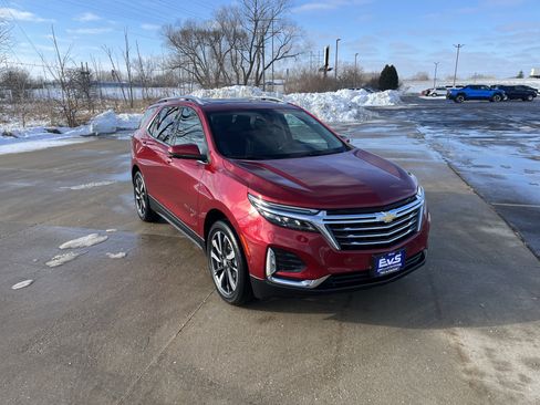 Used 2023 Chevrolet Equinox Premier image 8