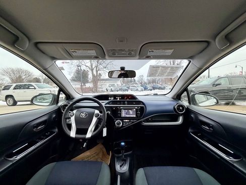 Used 2016 Toyota Prius C Two image 13