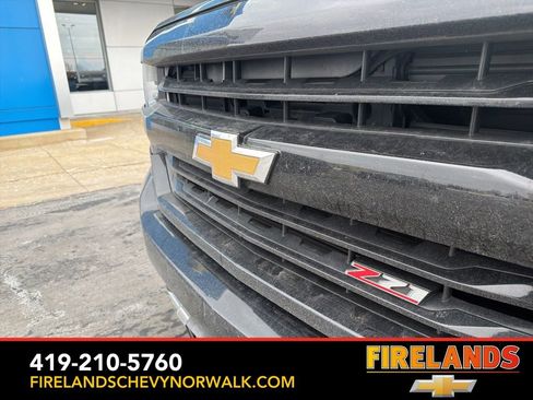 Used 2017 Chevrolet Silverado 1500 LT w/ All Star Edition image 21