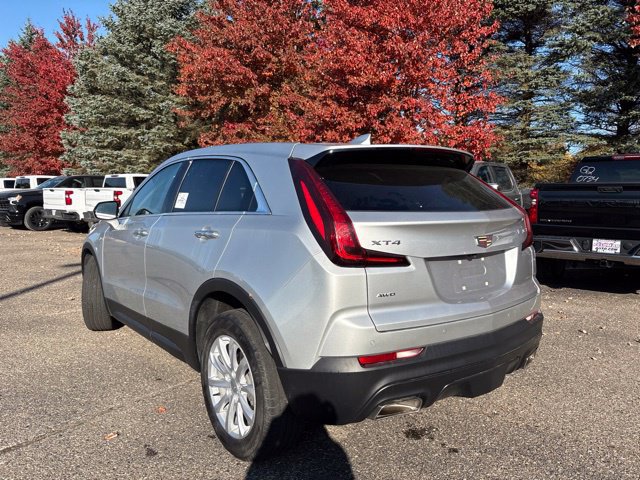 Used 2022 Cadillac XT4 Luxury w/ Trailering Package AWD/4WD image 4