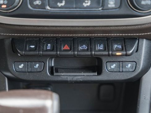 Used 2019 GMC Canyon SLT w/ Driver Alert Package image 31