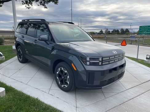 Used 2026 Hyundai Santa Fe SEL image 7