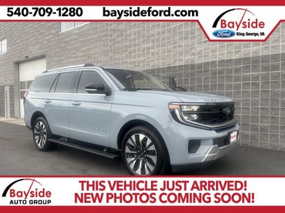 Used 2025 Ford Expedition Platinum w/ Driver's Package