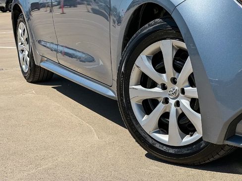 Certified 2024 Toyota Corolla LE image 9