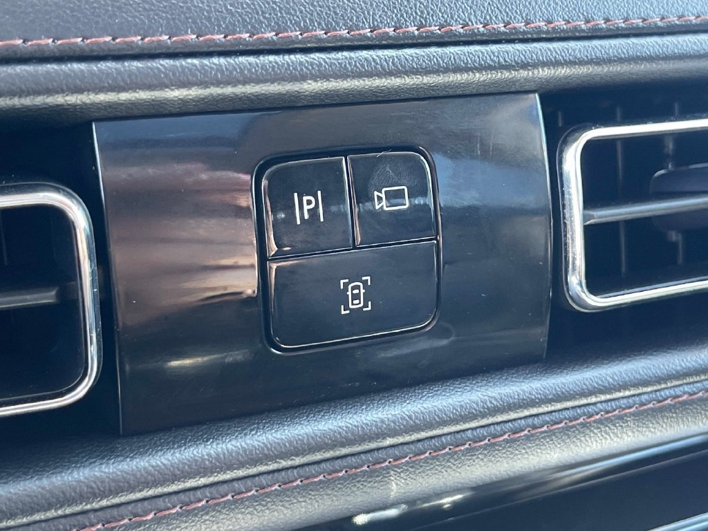 Certified 2023 Lincoln Aviator 2WD w/ Premium Package image 27