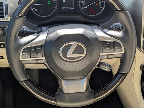 Used 2023 Lexus GX 460 Premium w/ Premium Plus Package image 15