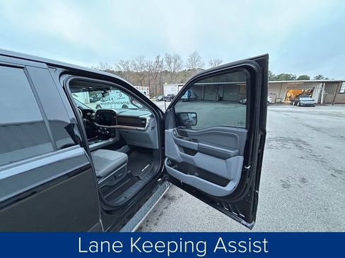 Used 2022 Ford F150 XLT w/ Equipment Group 302A High image 20