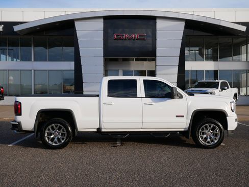 Used 2018 GMC Sierra 1500 SLT image 2