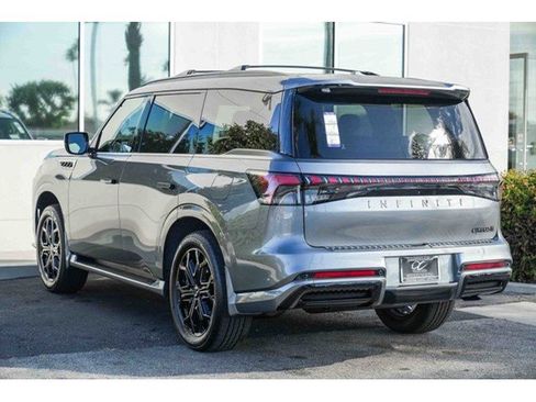 New 2026 INFINITI QX80 4WD w/ Sport Exterior Package image 4