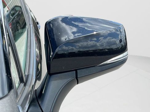 Used 2021 Toyota RAV4 XLE AWD/4WD image 26
