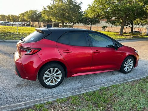 Certified 2024 Toyota Corolla SE w/ SE Package image 5