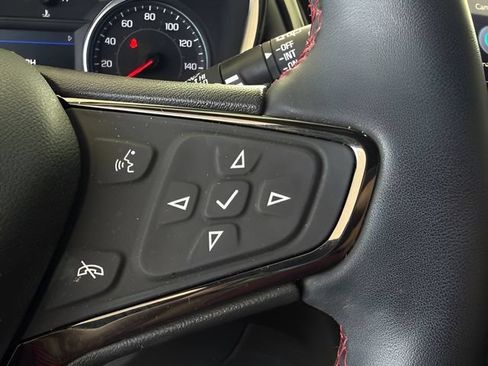 Used 2024 Chevrolet Equinox RS FWD image 22