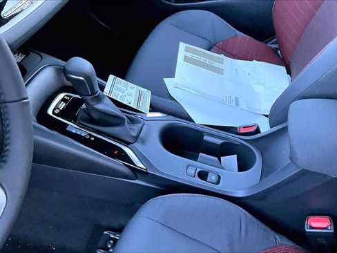 New 2026 Toyota Corolla SE image 7