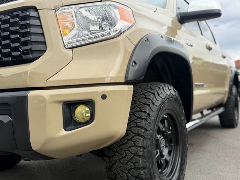 Used 2017 Toyota Tundra Limited w/ Limited Premium Package image 29