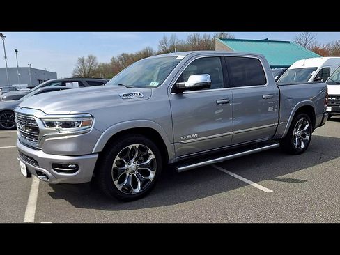 Used 2024 RAM 1500 Limited w/ Body Color Bumper Group AWD/4WD image 4