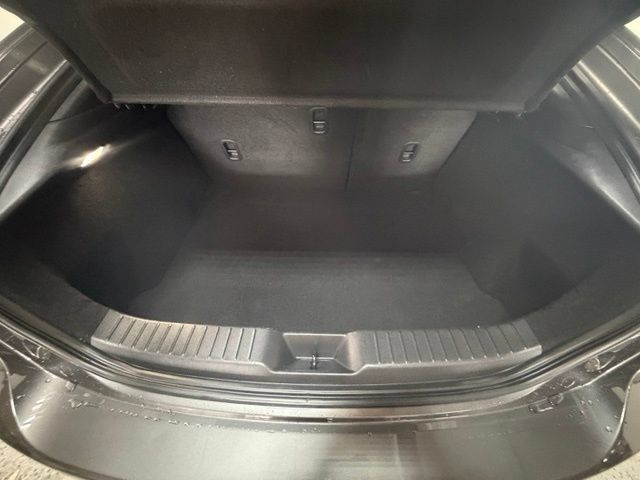 Used 2024 MAZDA MAZDA3 s FWD image 9