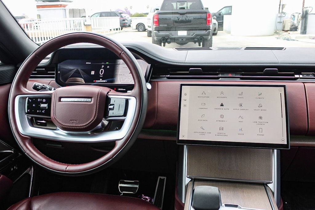 Used 2024 Land Rover Range Rover Autobiography AWD/4WD image 14