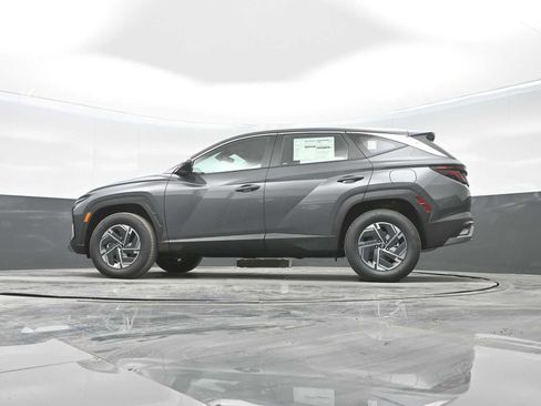 New 2026 Hyundai Tucson Blue SE image 34