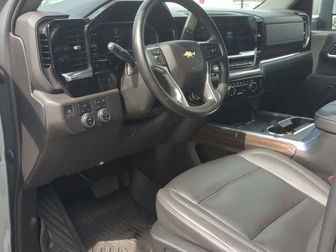 Used 2024 Chevrolet Silverado 2500 LT w/ All Star Edition image 10