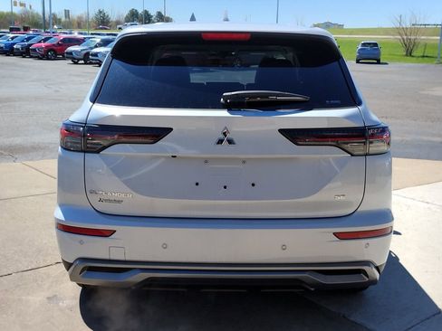 New 2026 Mitsubishi Outlander SE AWD/4WD image 18