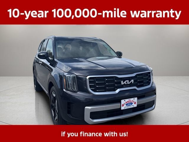 Used 2025 Kia Telluride S FWD image 11