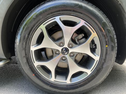 Used 2021 Kia Telluride EX AWD/4WD image 39