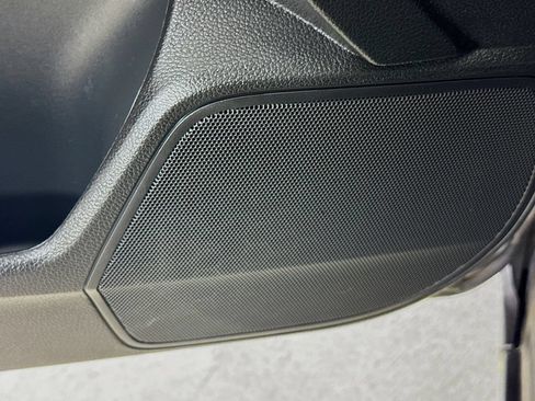 Used 2017 Honda Accord EX-L image 22