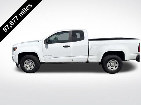 Used 2017 Chevrolet Colorado W/T RWD image 2