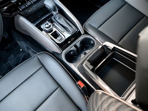 New 2026 GMC Canyon Denali image 29