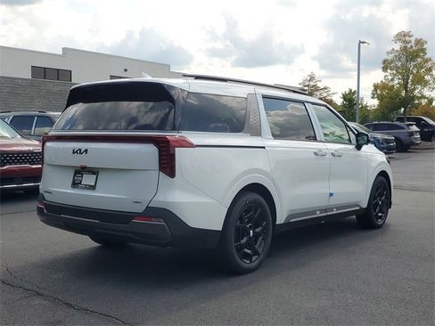 New 2026 Kia Carnival SX Prestige image 4