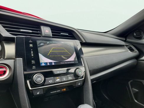 Certified 2018 Honda Civic EX image 31