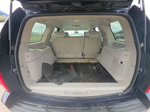 Used 2007 GMC Yukon SLT w/ SLT Preferred Equipment Group RWD image 14