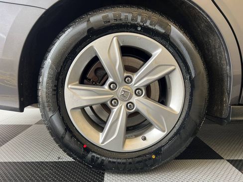 Used 2019 Honda Odyssey EX-L image 32