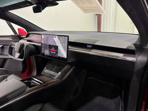 Used 2023 Tesla Model X AWD/4WD image 10