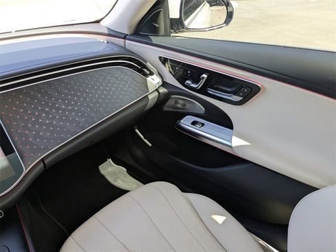 Used 2024 Mercedes-Benz E 350 E 350 image 15