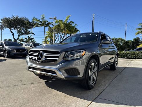 Used 2019 Mercedes-Benz GLC 300 image 32
