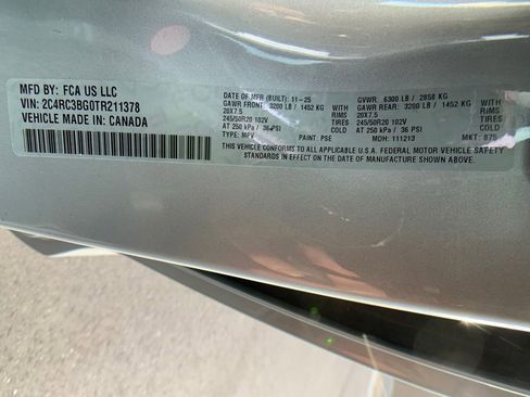 New 2026 Chrysler Pacifica Select w/ S Appearance Package image 29