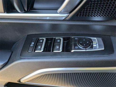 Used 2022 Kia Telluride S image 12