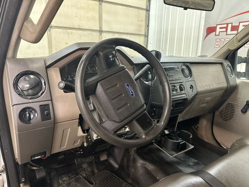 Used 2009 Ford F250 King Ranch image 16