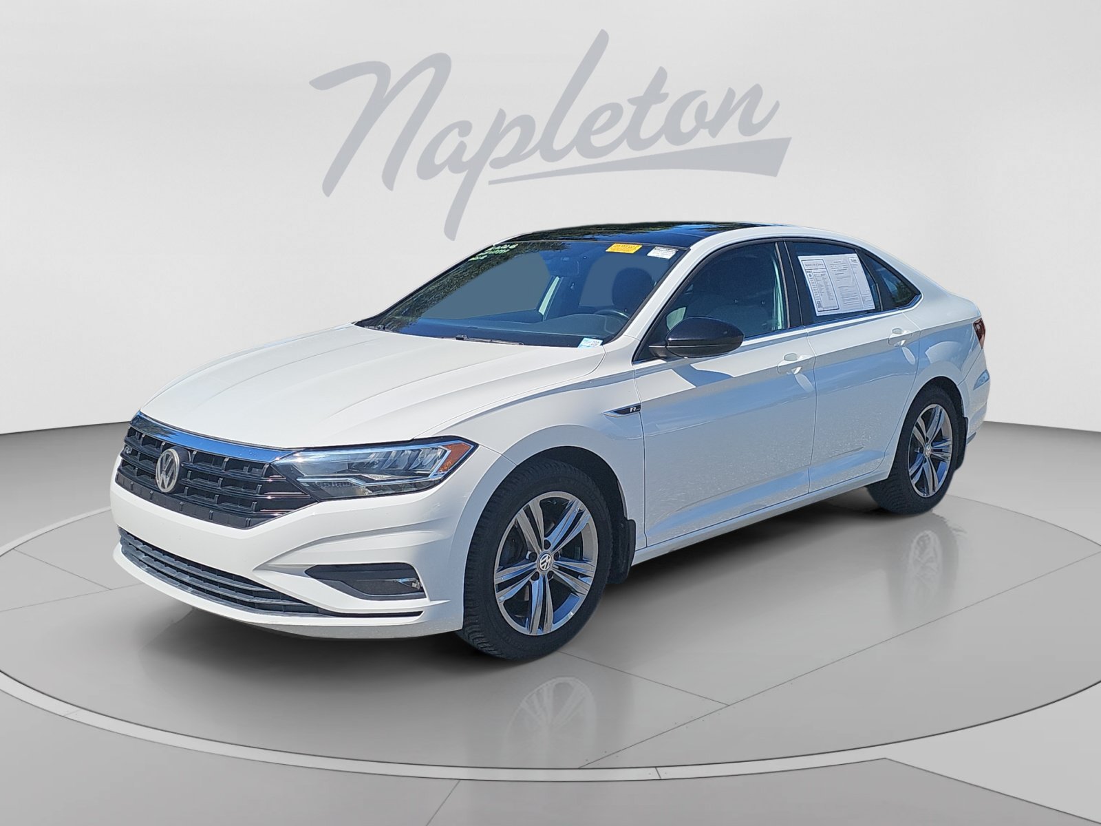 Used 2020 Volkswagen Jetta R-Line FWD image 1